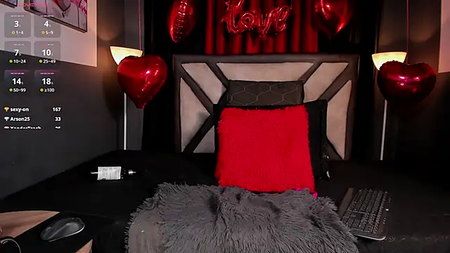 stelleknox  online show from 02.06.25