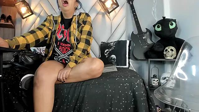 MirandaHaguen online show from 02.23.25