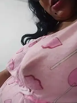 Snapshot of tharu_sweet chatting on 07.28.26 tharu sweet online show from 07.28.26
