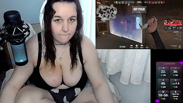 Lia-Bloom online show from 12.16.24