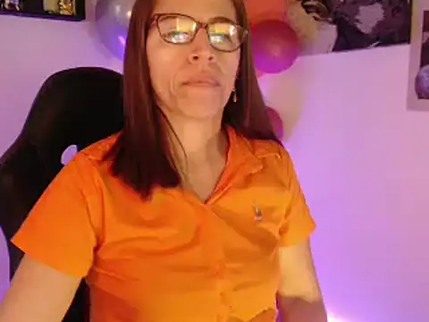 Chayla Ruiz online show from 03.08.25