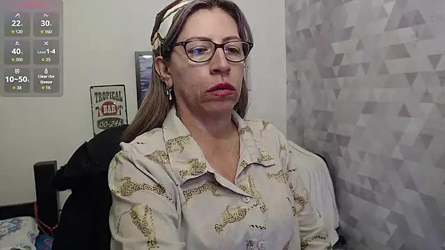 Chayla Ruiz online show from 09.15.25