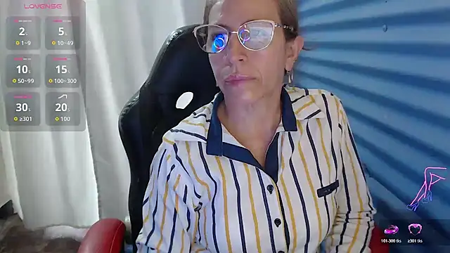 Snapshot of Chayla_Ruiz chatting on 04.21.26 Chayla Ruiz online show from 04.21.26