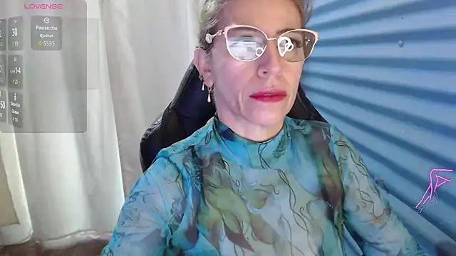 Snapshot of Chayla_Ruiz chatting on 04.26.26 Chayla Ruiz online show from 04.26.26