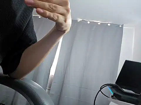 Jhoan saenz online show from 09.16.25