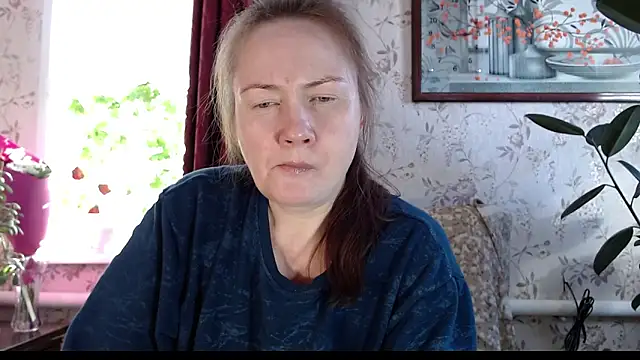 Snapshot of EmilyDoth chatting on 02.20.26 EmilyDoth online show from 02.20.26