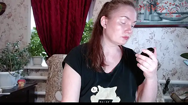 EmilyDoth online show from 05.05.26
