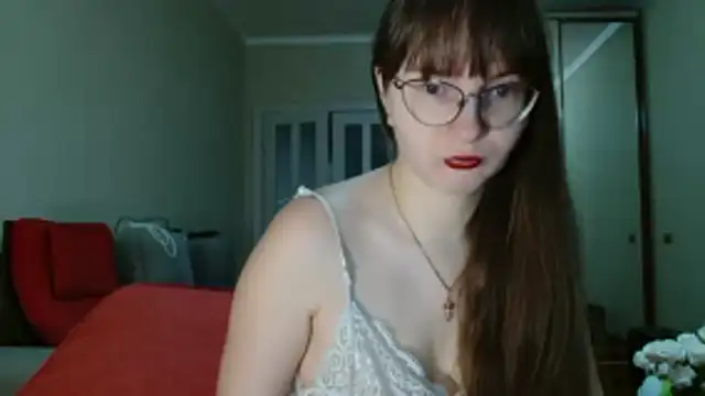 KiraGoldens online show from 03.18.26