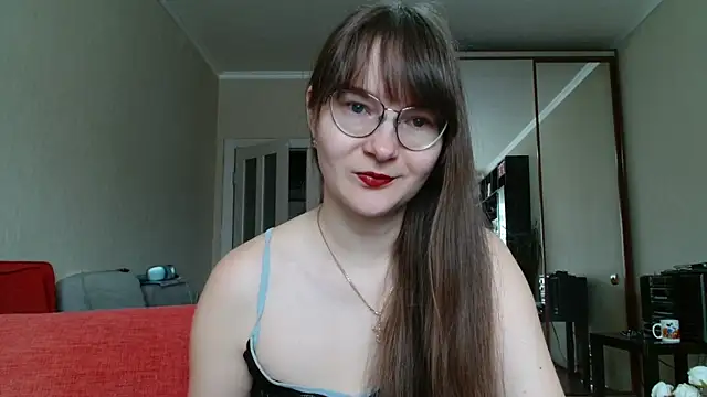 KiraGoldens online show from 04.22.26