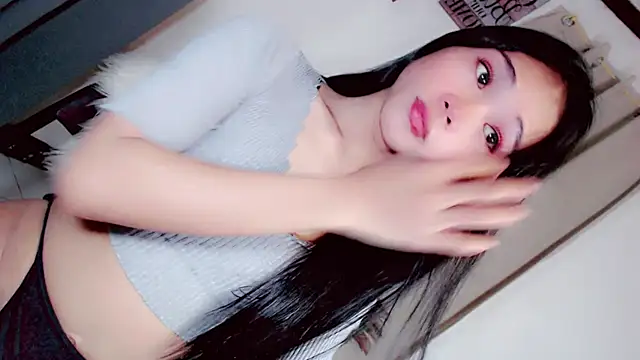 Snapshot of amomentoflust69 chatting on 02.06.26 amomentoflust69 online show from 02.06.26