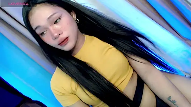 amomentoflust69 online show from 07.27.26