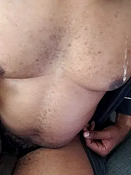 theone11169 online show from 04.05.26