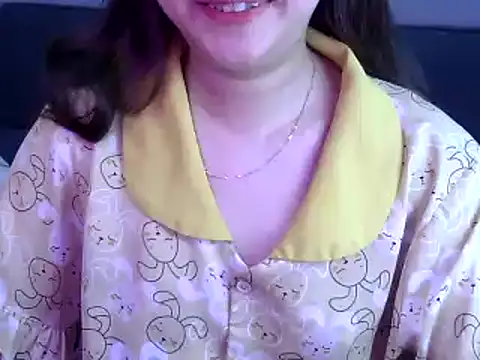 Bee 2k online show from 04.25.26