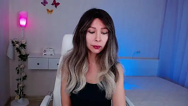 wendifoste online show from 11.28.25