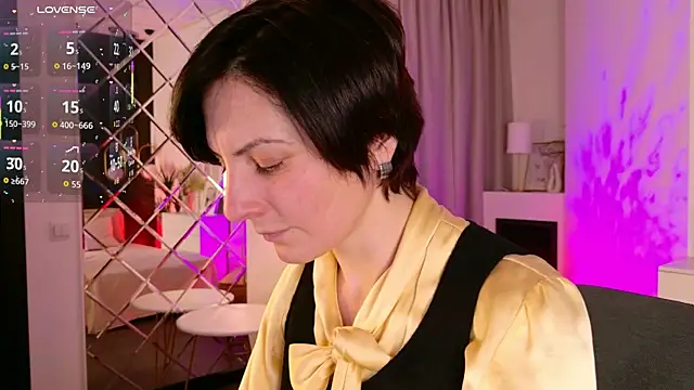 LorenDaze online show from 01.06.26