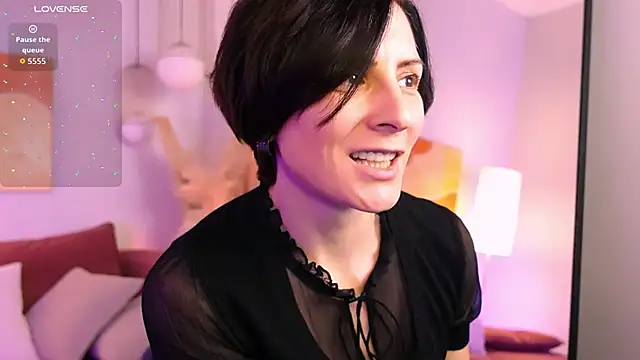 LorenDaze online show from 02.18.26