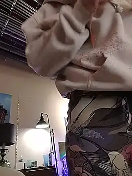 eatmeplease44 online show from 05.14.26
