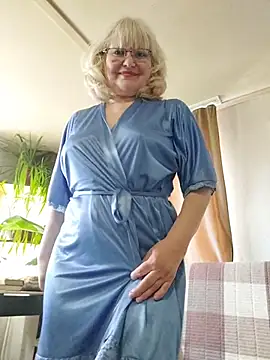 IrmaRose online show from 04.30.26