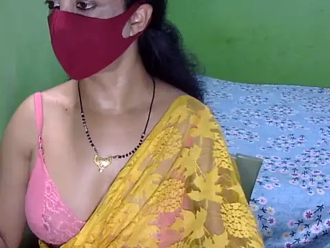 Snapshot of Indian_Horny_Wife chatting on 06.18.26 Indian Horny Wife online show from 06.18.26