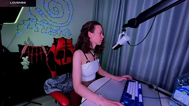 DivineBite online show from 01.22.25