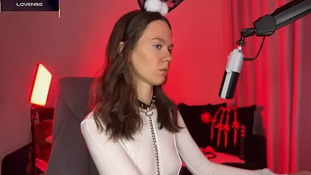 DivineBite online show from 09.27.25