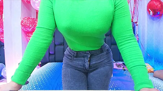  carolina fox online show from 02.14.25