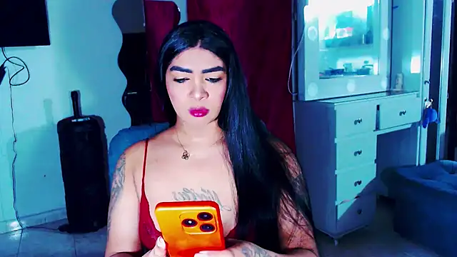 violet bigcock774 online show from 09.17.25