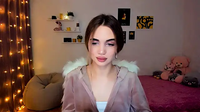 Snapshot of aPieceOfJoy chatting on 12.11.24 aPieceOfJoy online show from 12.11.24