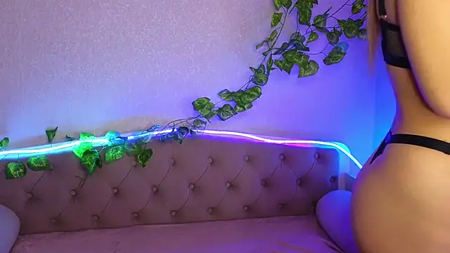 ParadisePleasure  online show from 01.17.25