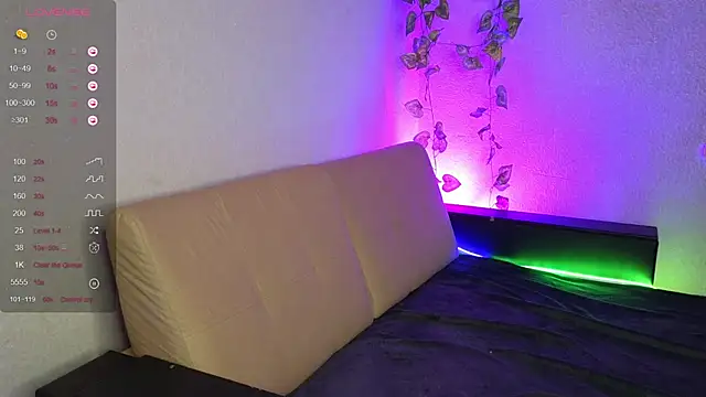 ParadisePleasure  online show from 11.04.25