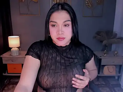 Snapshot of MaxeneCullens chatting on 09.25.25 MaxeneCullens online show from 09.25.25