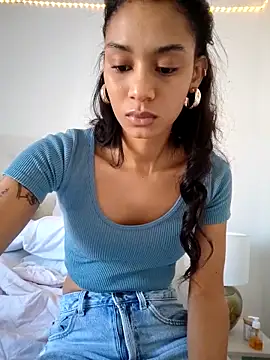 Leaberry online show from 09.10.25