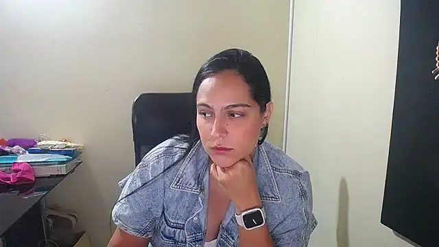 kendall 52 online show from 12.20.24