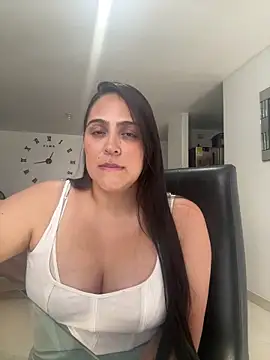 kendall 52 online show from 10.15.25