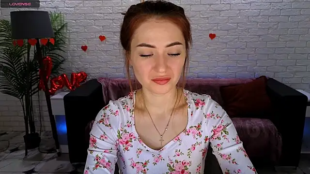 Adelyna Bird online show from 02.09.25