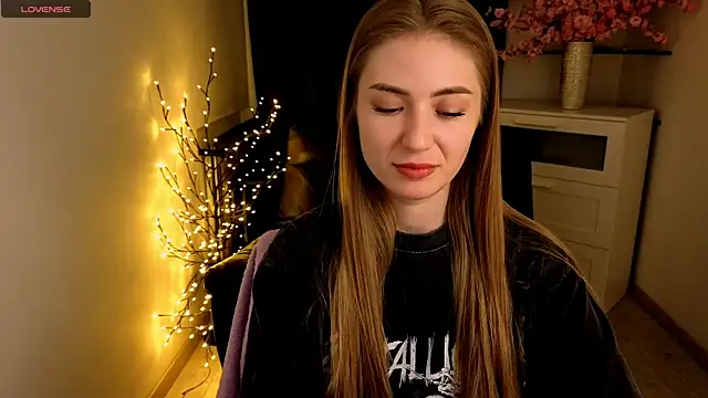 Adelyna Bird online show from 05.11.26