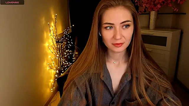 Adelyna Bird online show from 06.04.26