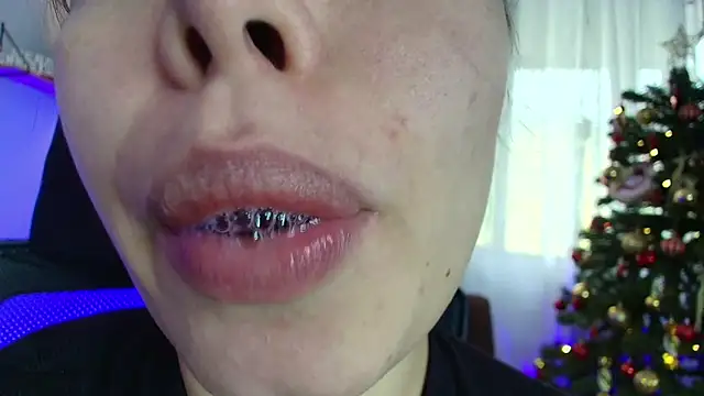 lisbet21x online show from 12.27.24