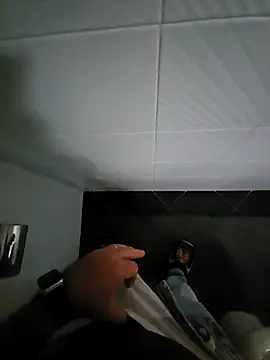 Dolceporco19 online show from 04.21.26