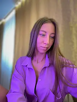 EvaCatt online show from 12.24.24