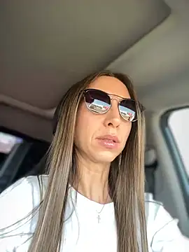 EvaCatt online show from 03.16.25