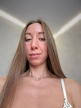 EvaCatt online show from 03.15.26