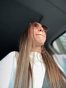 EvaCatt online show from 04.01.26