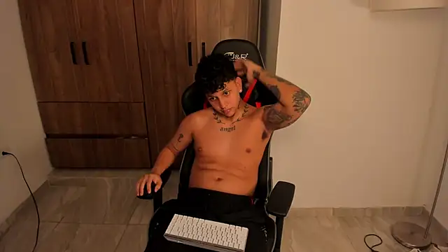 Jake simons online show from 11.13.25