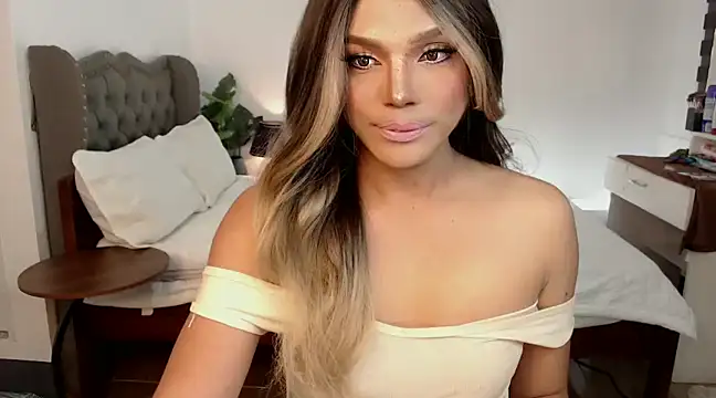 liaa lurrecams online show from 01.02.25