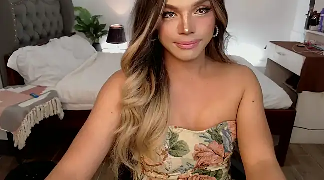 liaa lurrecams online show from 01.22.25