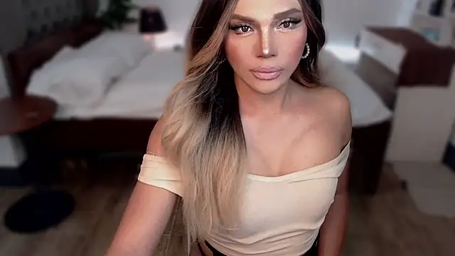 liaa lurrecams online show from 11.07.25