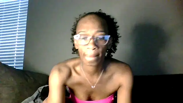 Snapshot of sweetsexiecool7 chatting on 01.11.26 sweetsexiecool7 online show from 01.11.26
