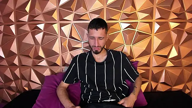 Snapshot of sam_bisex chatting on 02.24.26 sam bisex online show from 02.24.26