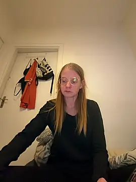 Snapshot of jannis1992 chatting on 08.04.26 jannis1992 online show from 08.04.26